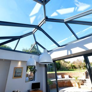 The benefits of an aluminium Skyroom